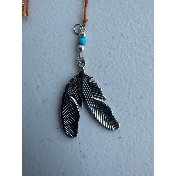 Vintage Native American Indigenous Inspired Navajo Double Feathers Pendent - Picture 3 of 3